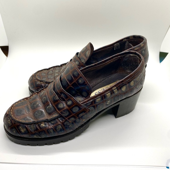 Vintage Guess croc loafer heels - Picture 4 of 6